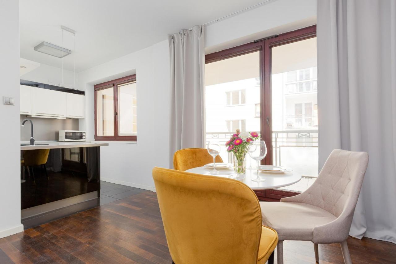 Residence On Wspolna Str. Apartment Warsaw By Renters Екстер'єр фото